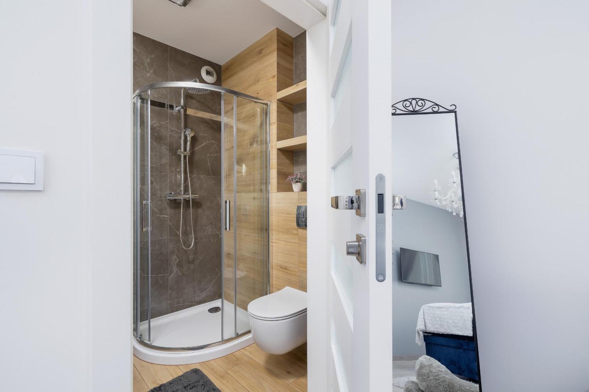 Cracow Pradnik Spacious & Family Apartment With 3 Bedroom By Renters Prestige كراكوفيا المظهر الخارجي الصورة