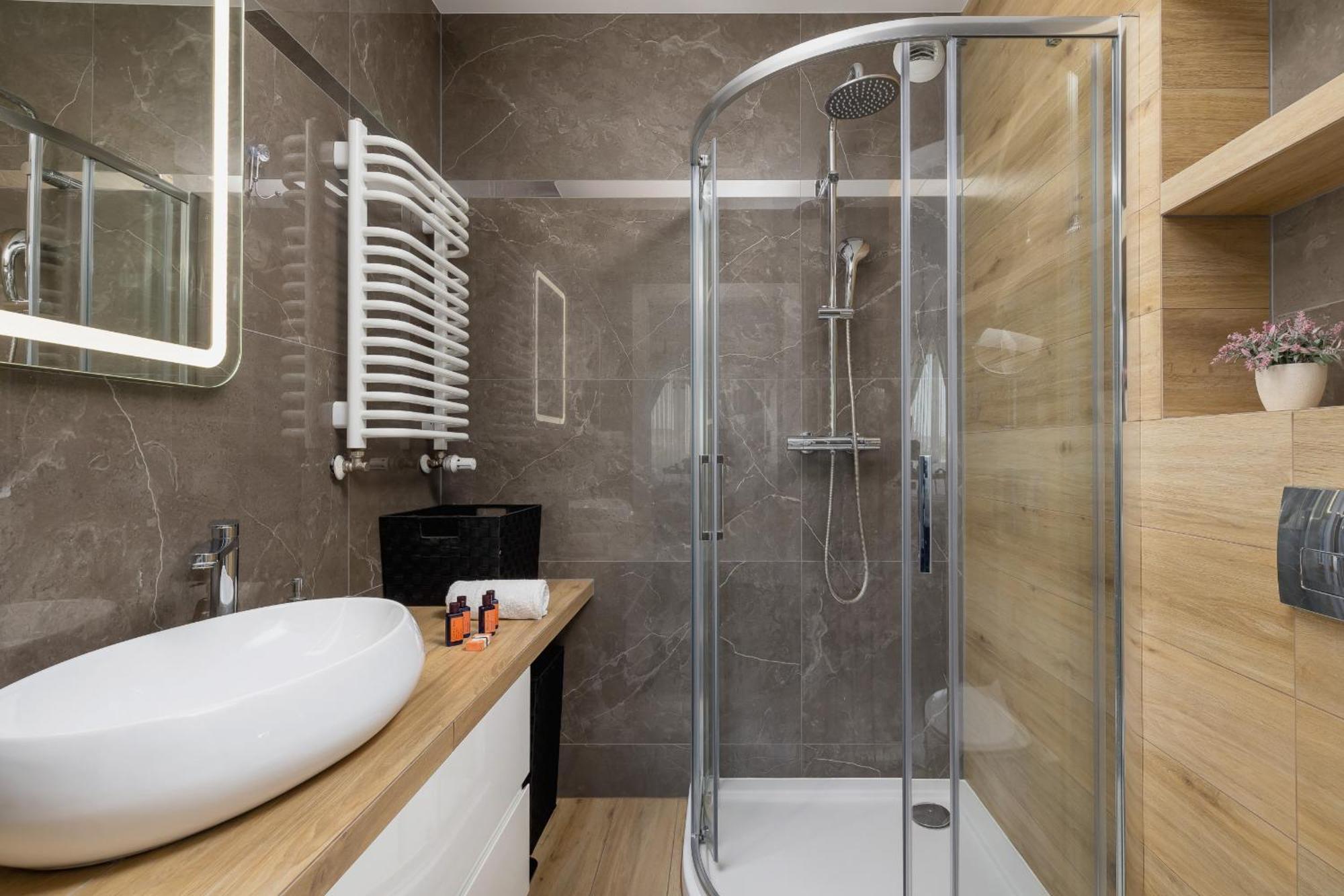 Cracow Pradnik Spacious & Family Apartment With 3 Bedroom By Renters Prestige كراكوفيا المظهر الخارجي الصورة