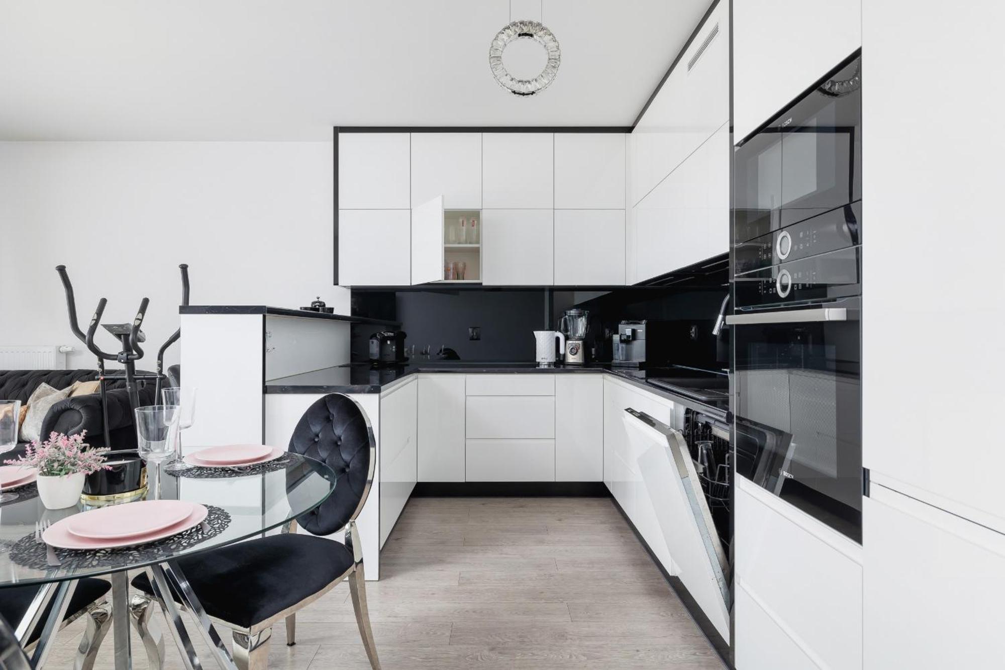Cracow Pradnik Spacious & Family Apartment With 3 Bedroom By Renters Prestige كراكوفيا المظهر الخارجي الصورة
